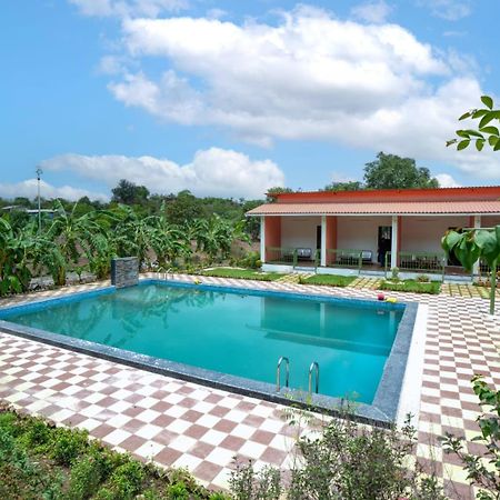 Mahalakshmi Agro Tourism Hotel Poinad Luaran gambar